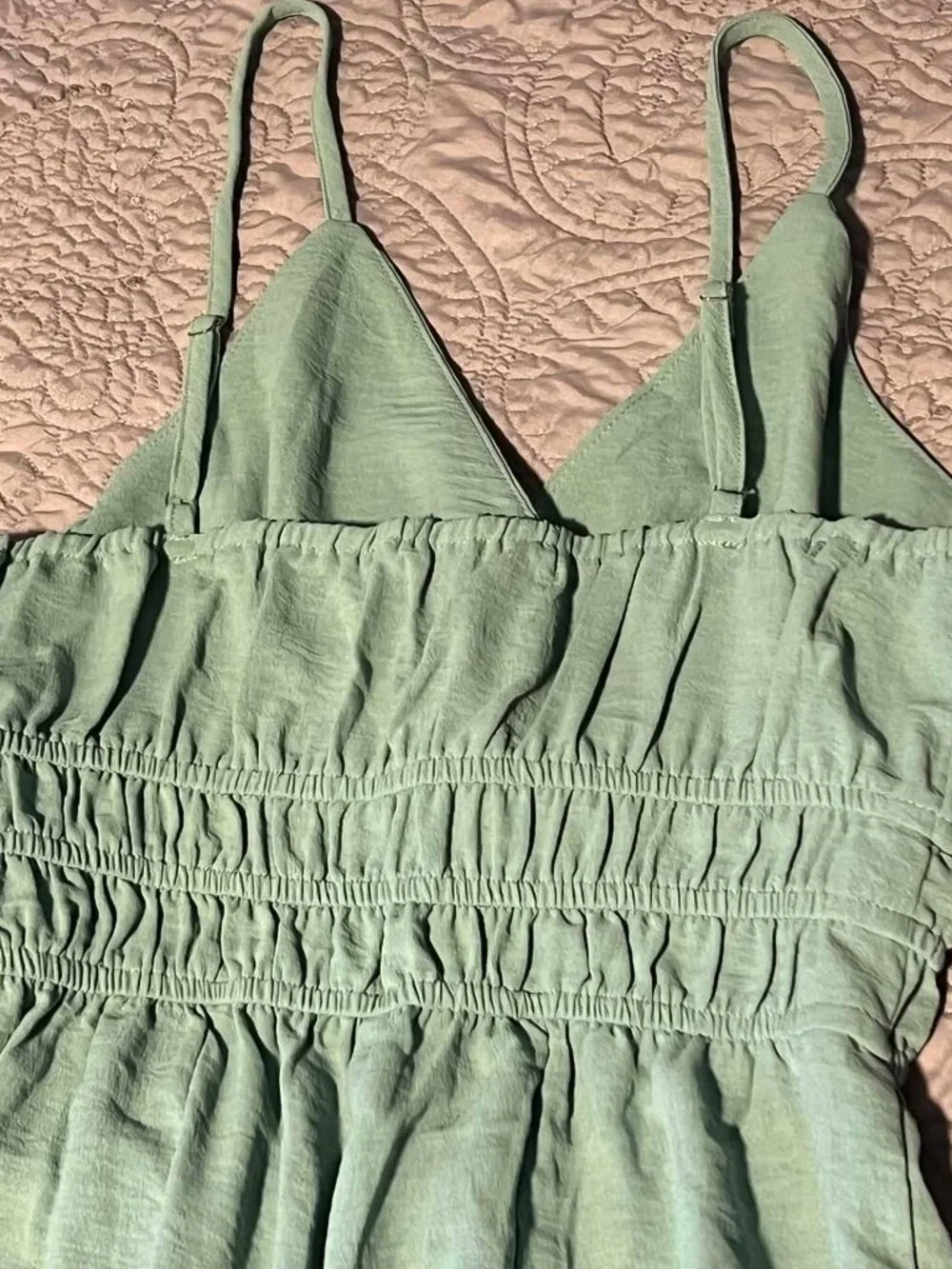 NWOT Cupshe Cami V-Neck Jumpsuit Sage Green Size XS - Picture 11 of 13